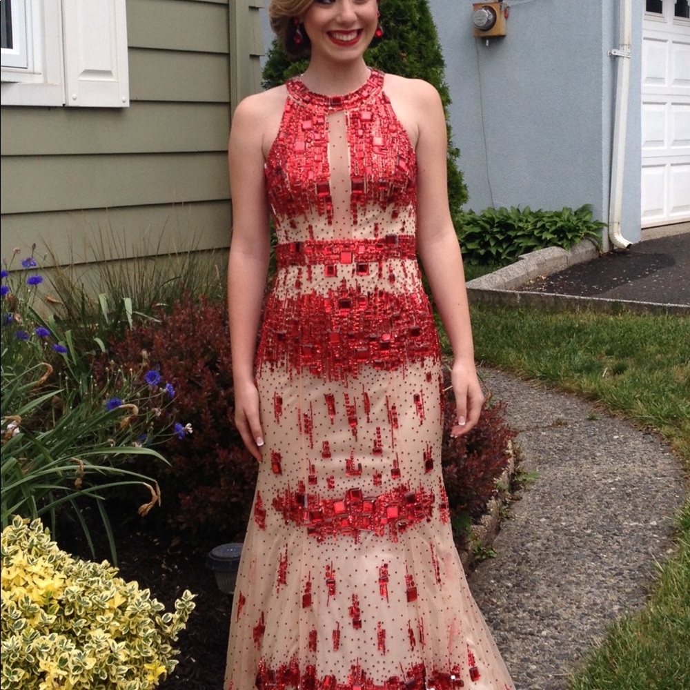 Sherri hill prom dress